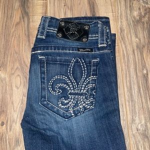 Miss Me Capris Size 27